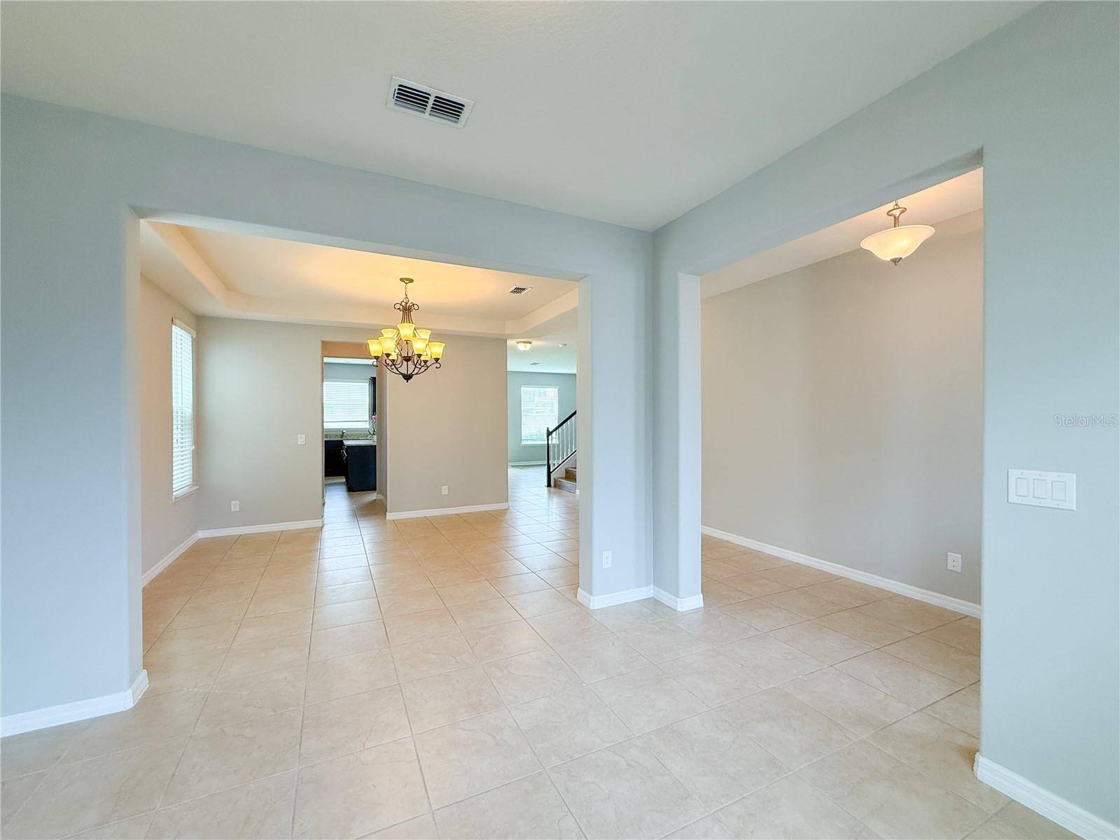 Orlando, FL 32811,5107 LONGMEADOW PARK ST