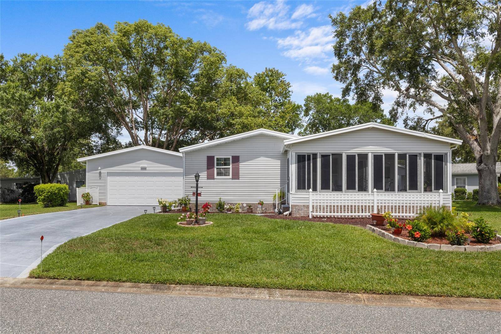 Leesburg, FL 34748,25333 CASA DEL LAGO LN