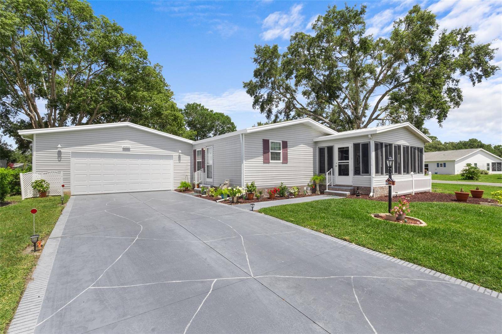 Leesburg, FL 34748,25333 CASA DEL LAGO LN
