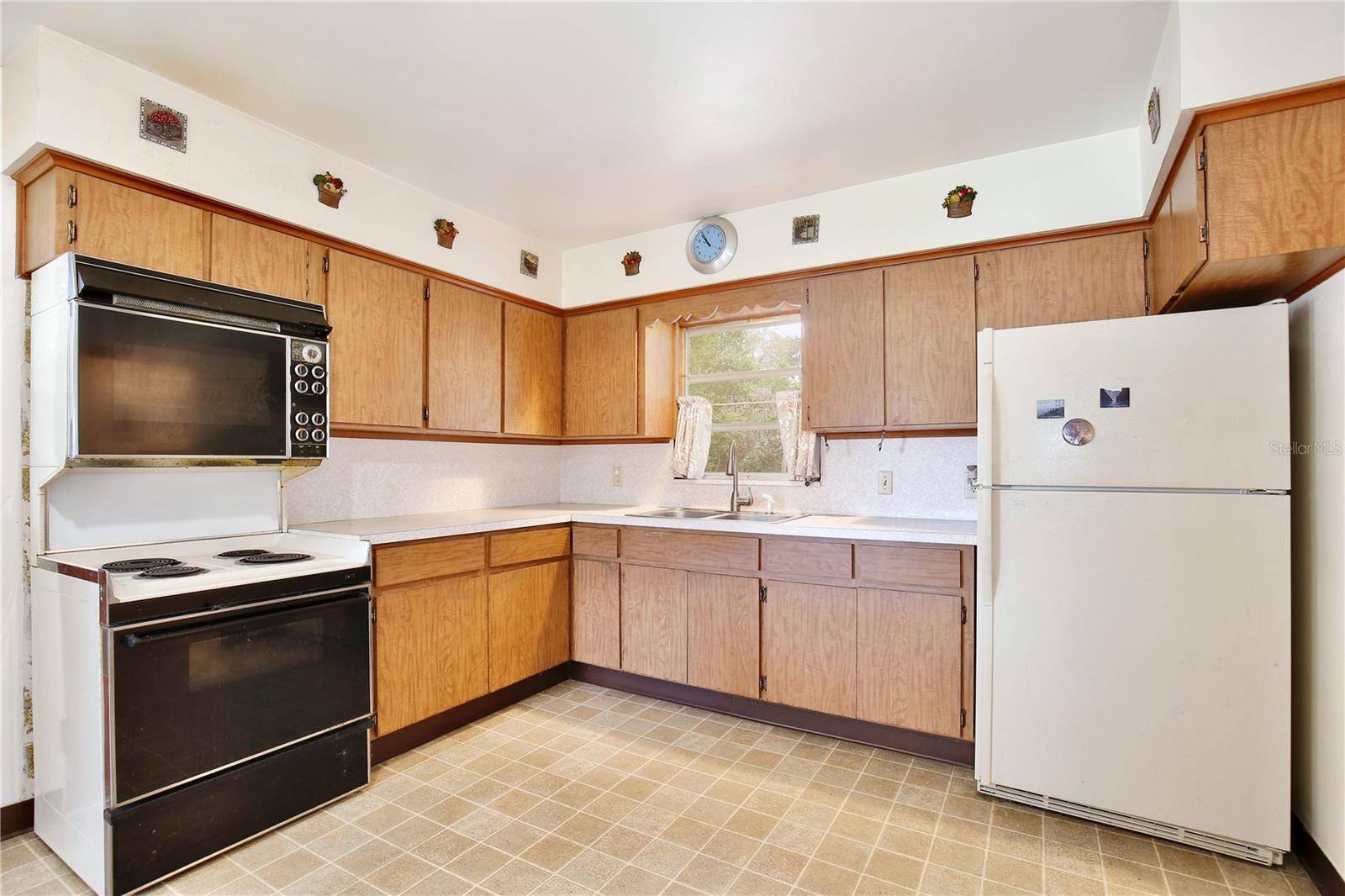 Eustis, FL 32726,1607 LINDALE AVE