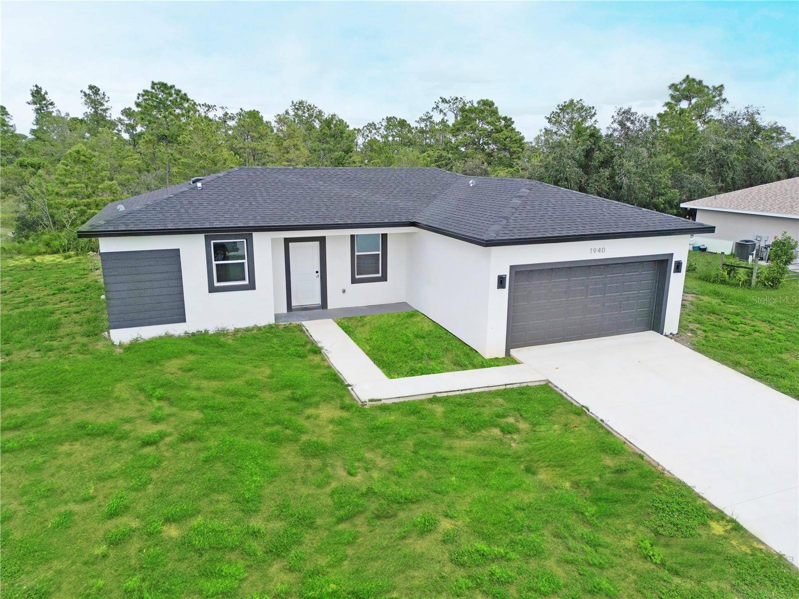Sebring, FL 33875,1940 ALAN ST