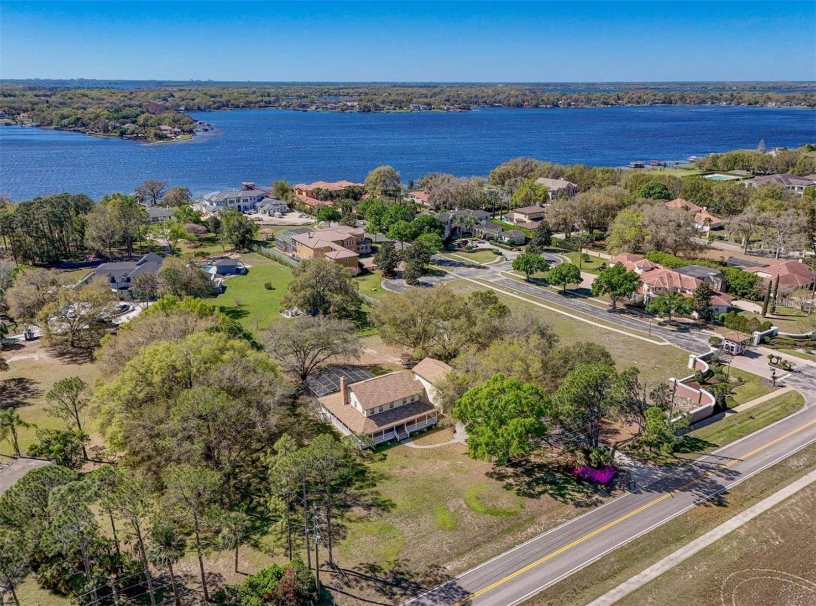 Windermere, FL 34786,9332 WINDY RIDGE RD