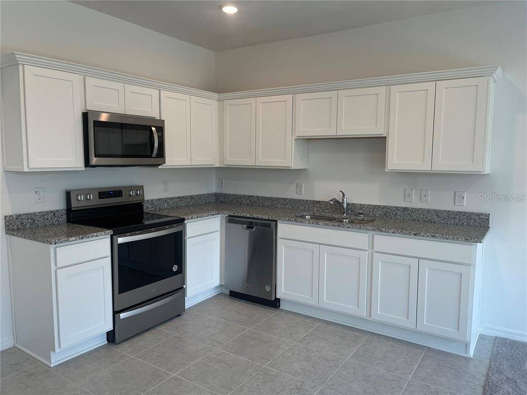 Davenport, FL 33837,497 MADISON DR