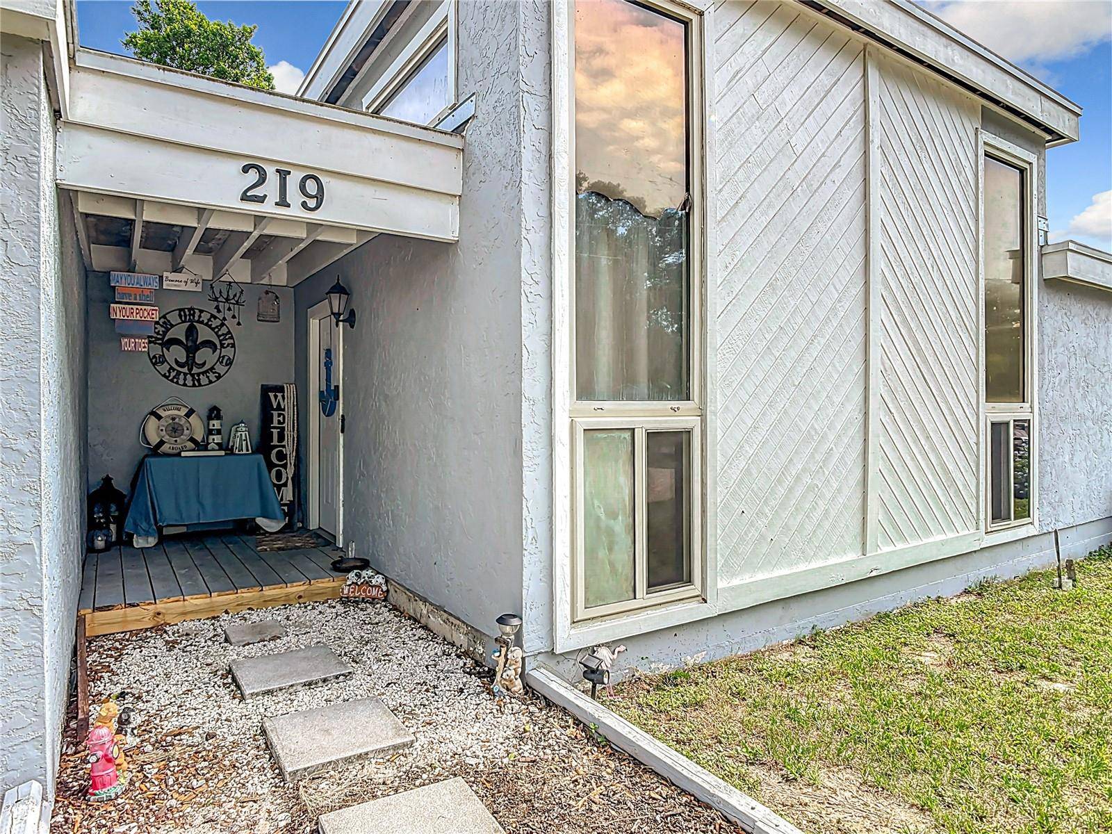 Orange City, FL 32763,219 E FERN DR