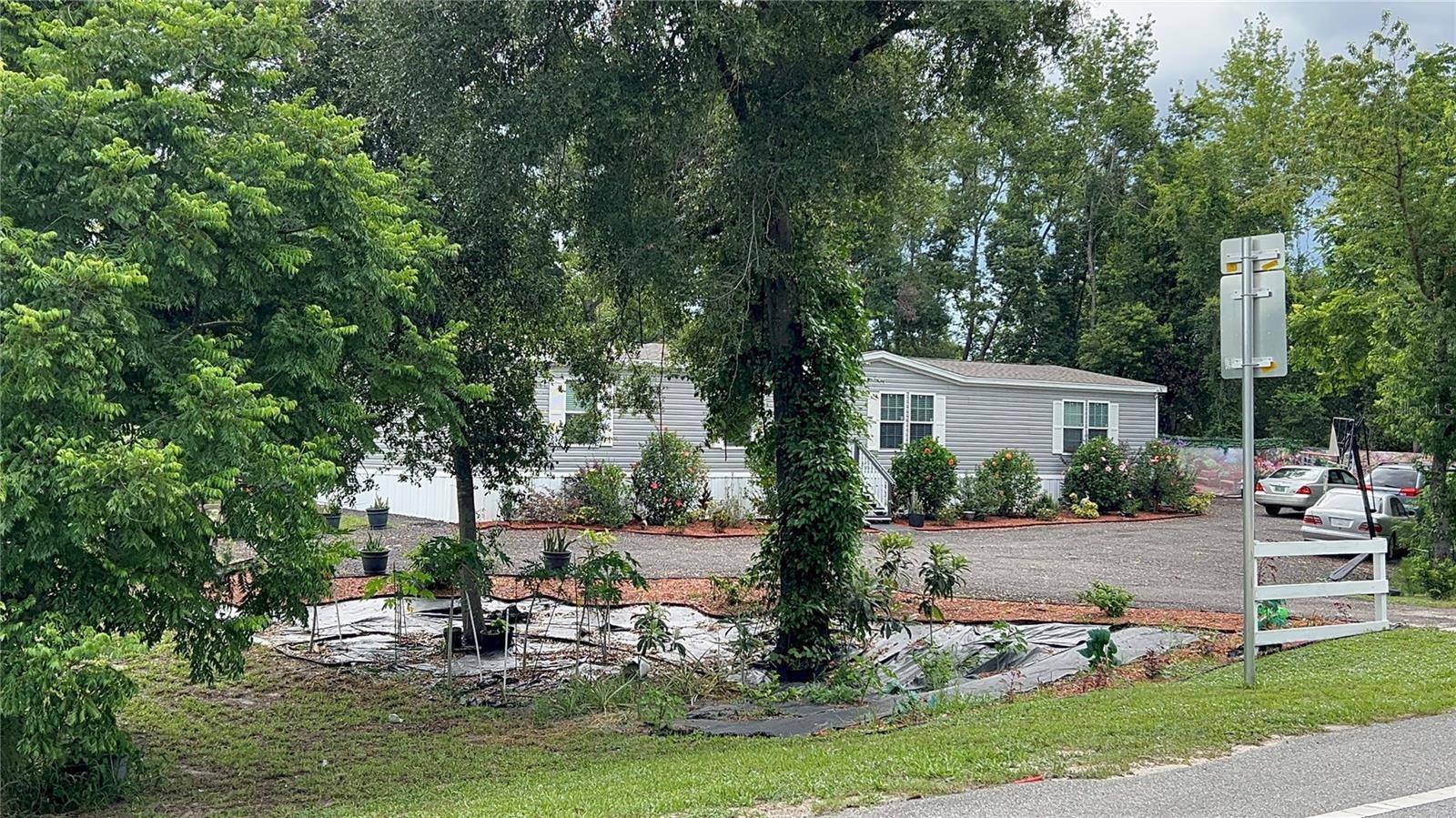 Eustis, FL 32736,31701 STATE ROAD 44 SR-44