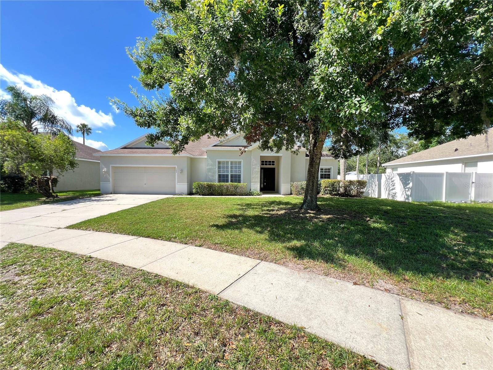 Sanford, FL 32773,109 BELGIAN WAY