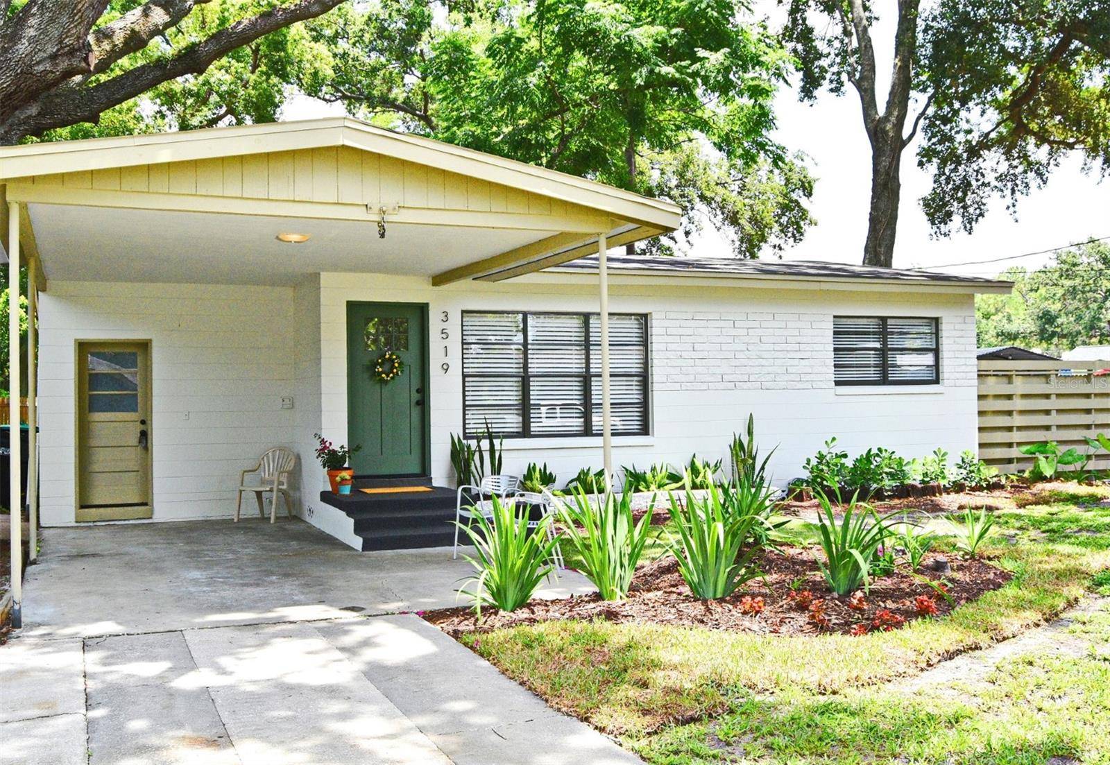 Orlando, FL 32808,3519 AMIGOS AVE