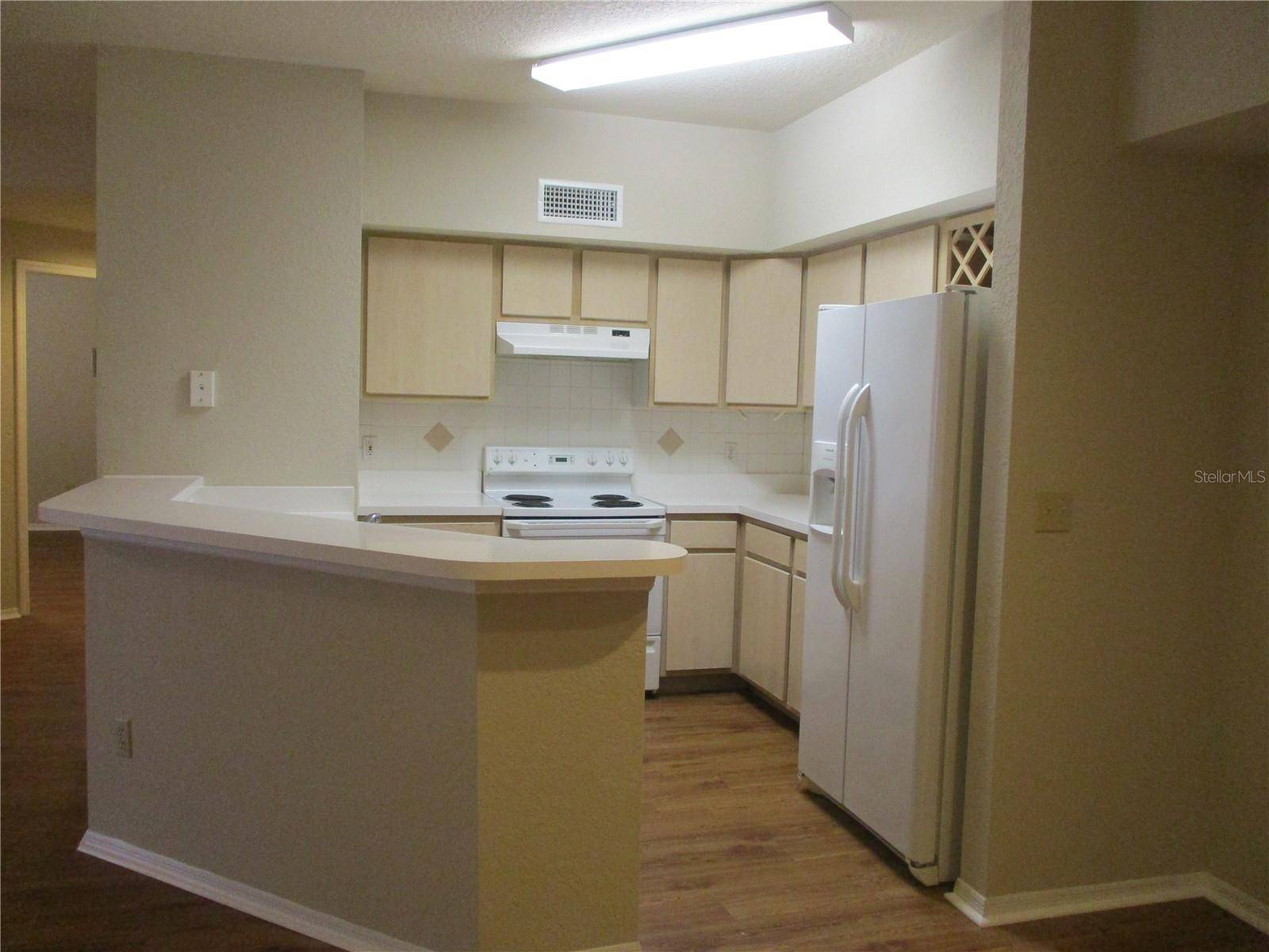 Altamonte Springs, FL 32714,824 CAMARGO WAY #201