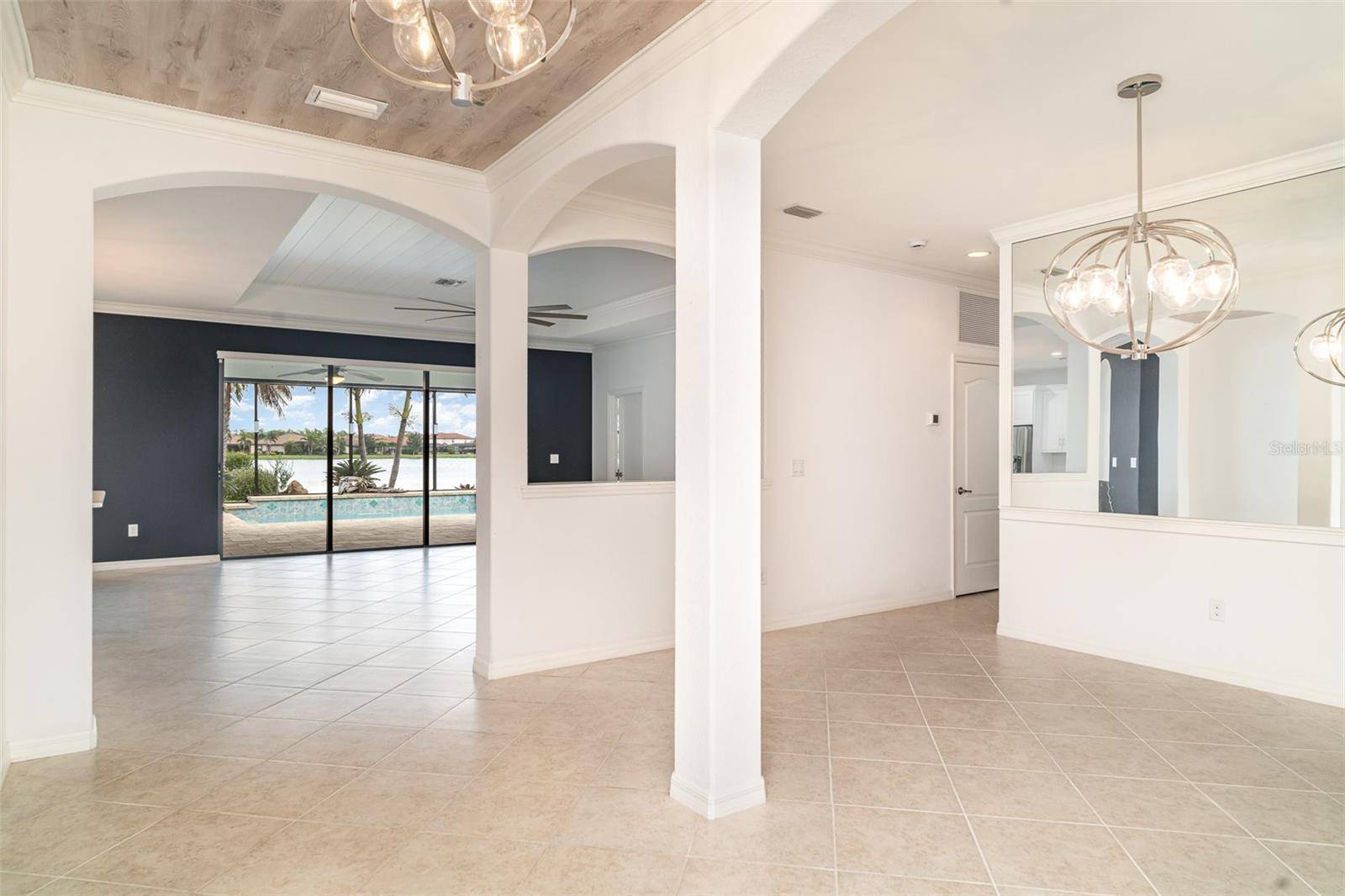 Venice, FL 34293,20323 GRANLAGO DR