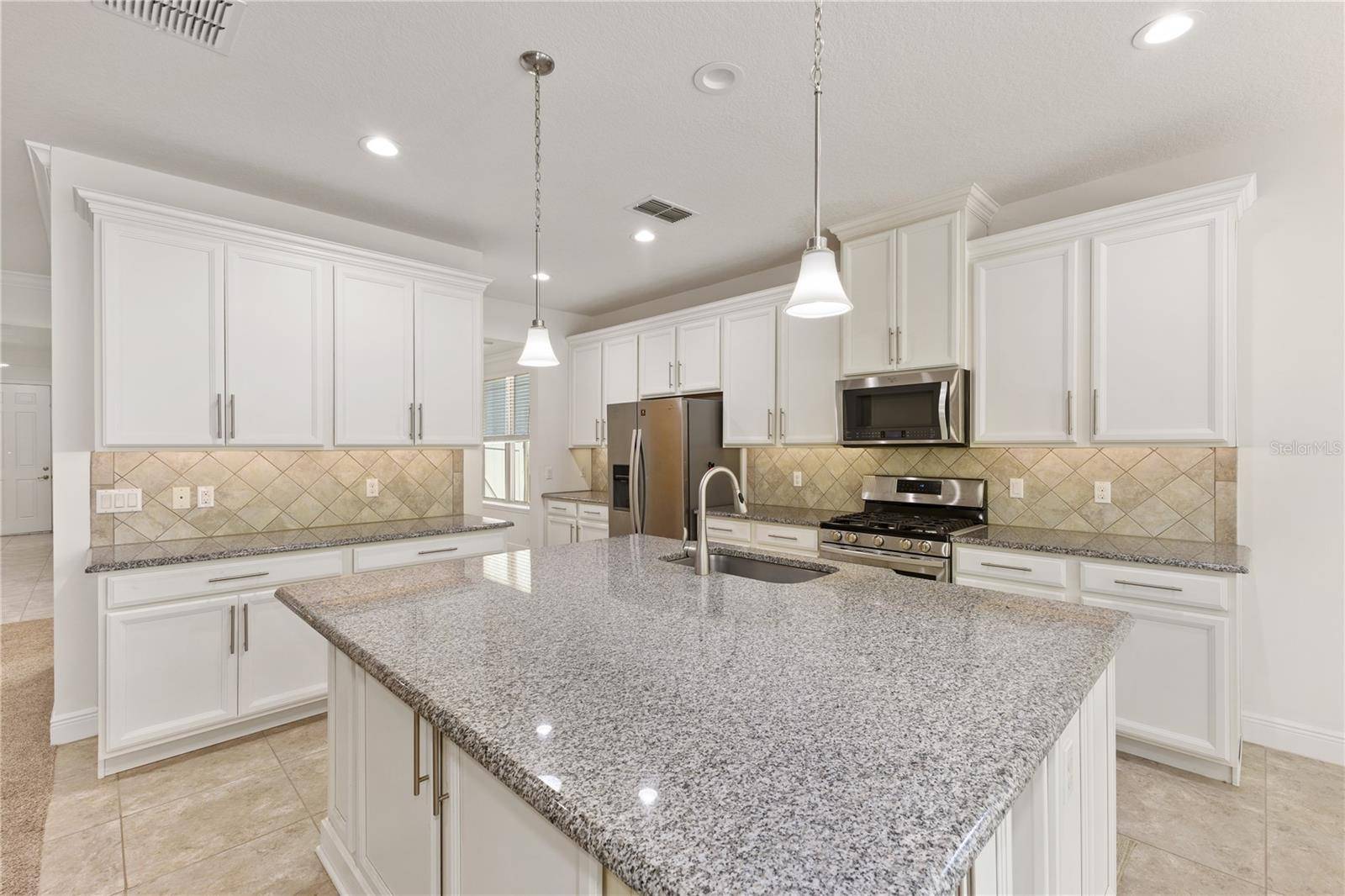 Windermere, FL 34786,9227 OUTLOOK ROCK TRL