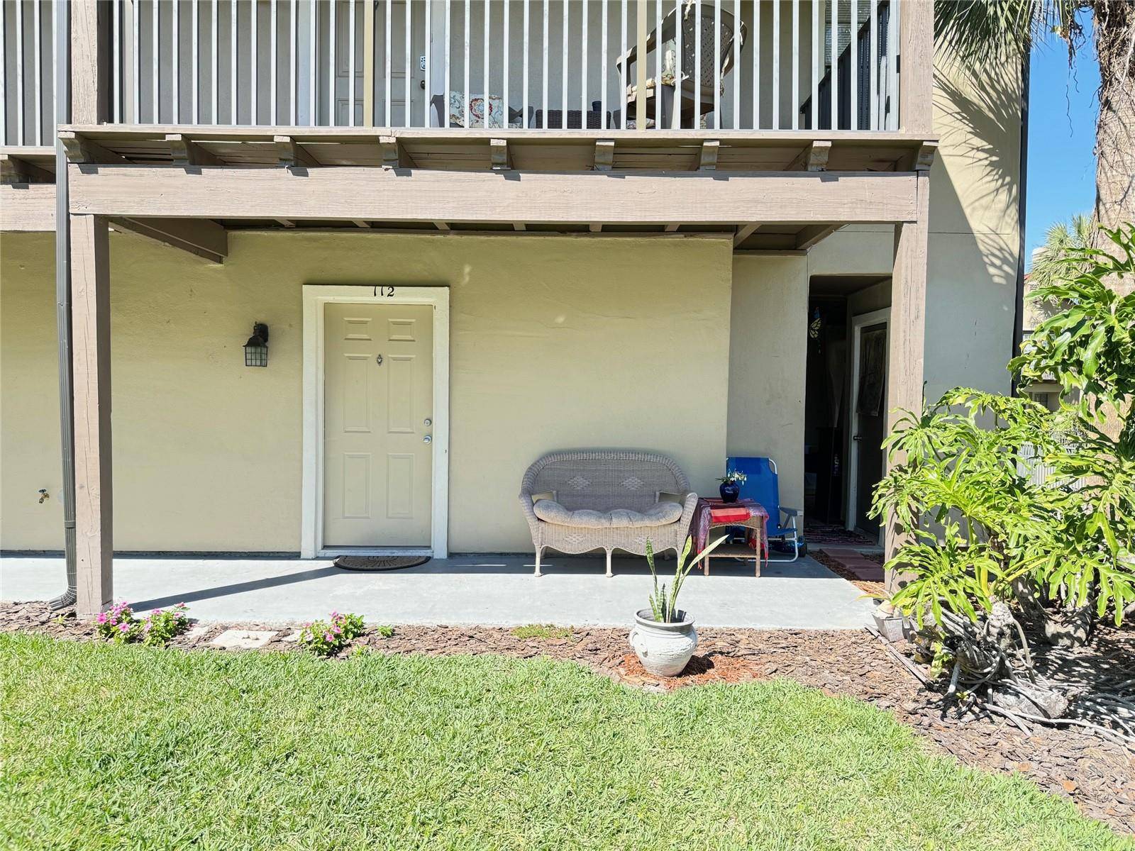 Altamonte Springs, FL 32714,249 AFTON SQ #112