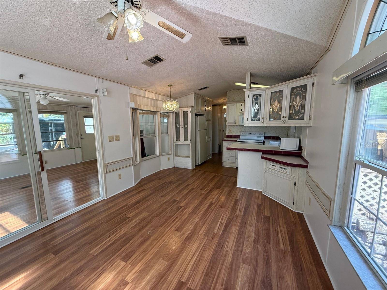 Apopka, FL 32703,3000 CLARCONA RD #1105