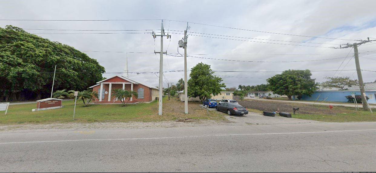 Belle Glade, FL 33430,715 NW 16TH ST RD