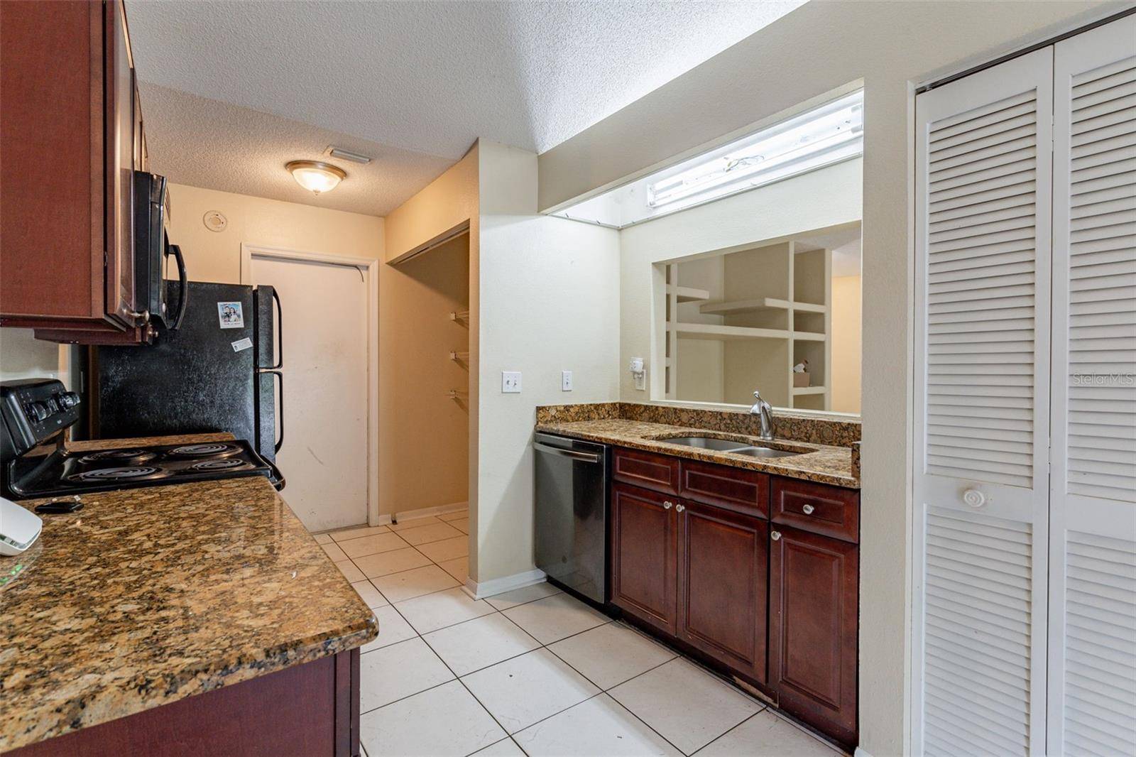 Sarasota, FL 34243,7814 34TH CT E