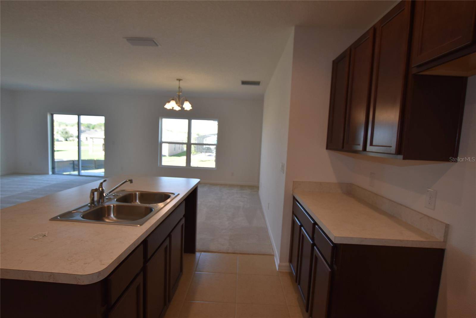 Groveland, FL 34736,173 LUXMORE RD