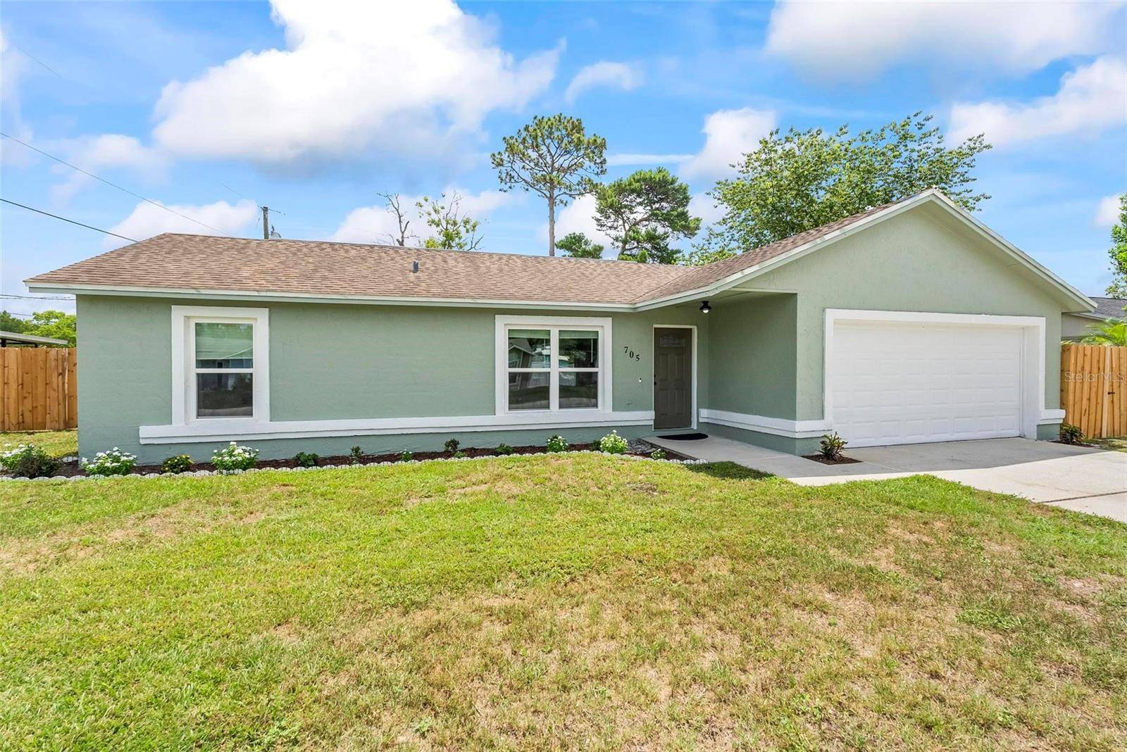 Deltona, FL 32738,705 IBIS AVE
