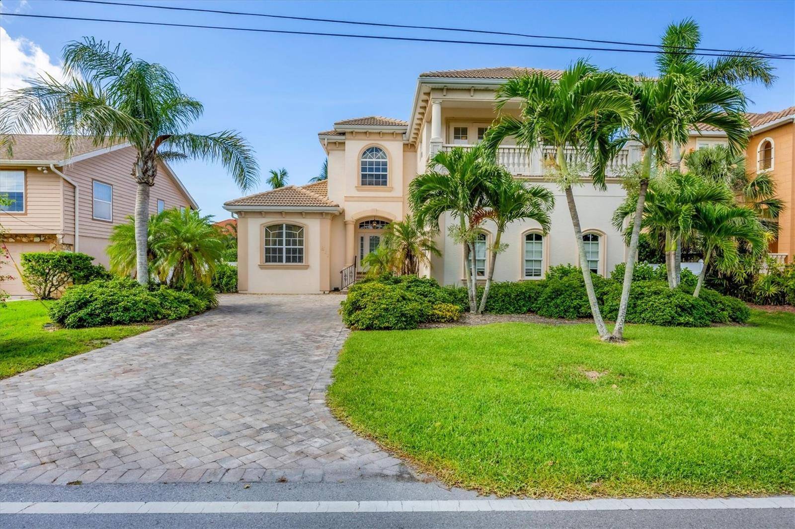 Venice, FL 34285,811 LAGUNA DR