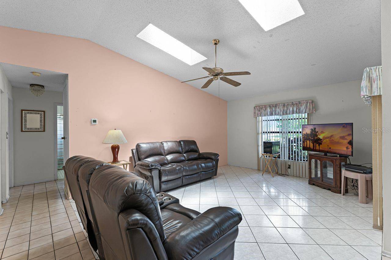 Orlando, FL 32821,5439 E SACRAMENTO CT