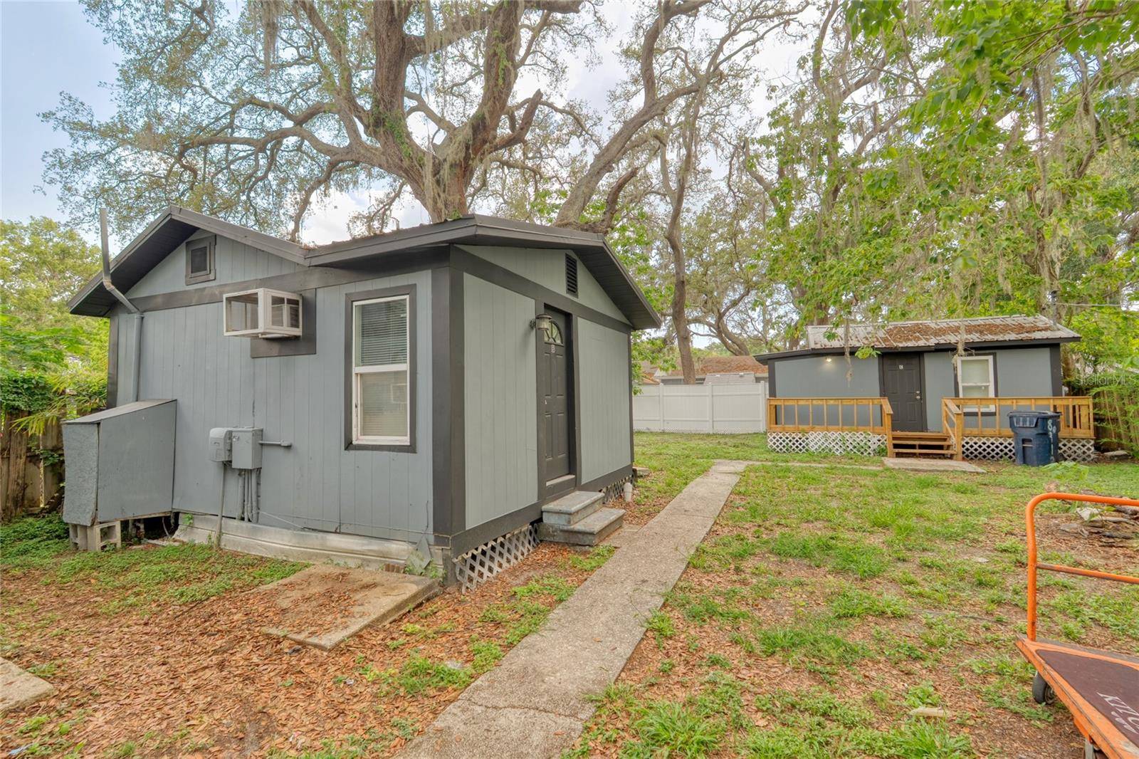 Tampa, FL 33604,8912 N ASHLEY ST
