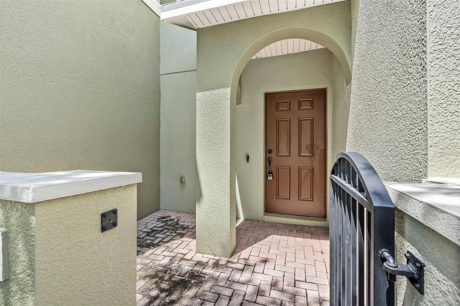 Wesley Chapel, FL 33544,2943 WILLOWLEAF LN