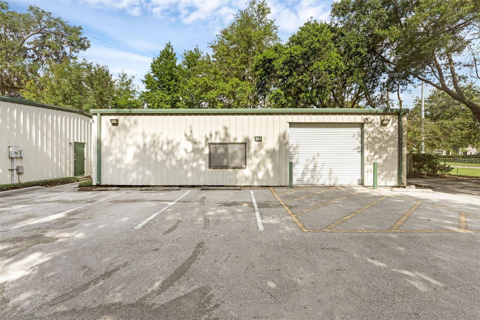 Altamonte Springs, FL 32714,851 SUNSHINE LN