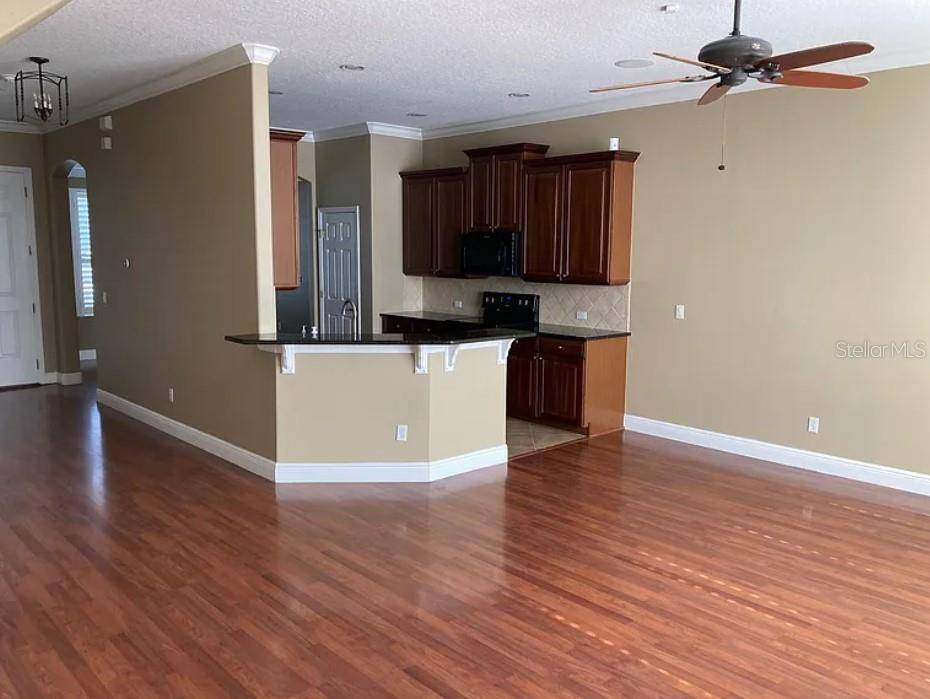 Longwood, FL 32779,517 SHINING ARMOR LN