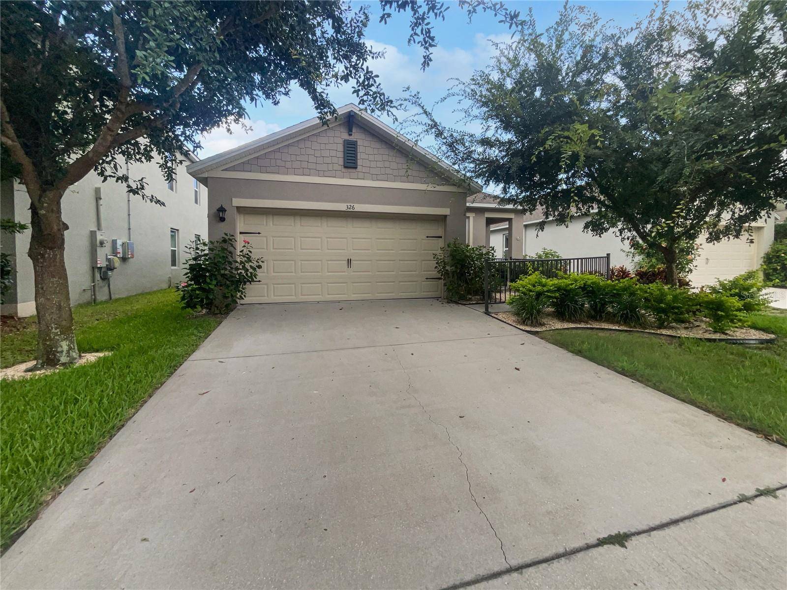Deland, FL 32724,326 CHARLES DR