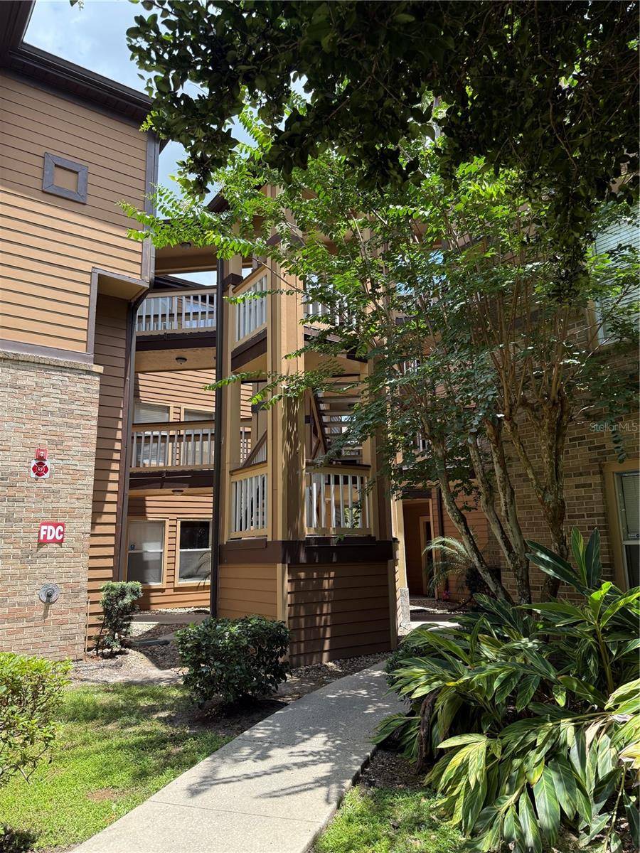 Longwood, FL 32779,490 N PIN OAK PL #214
