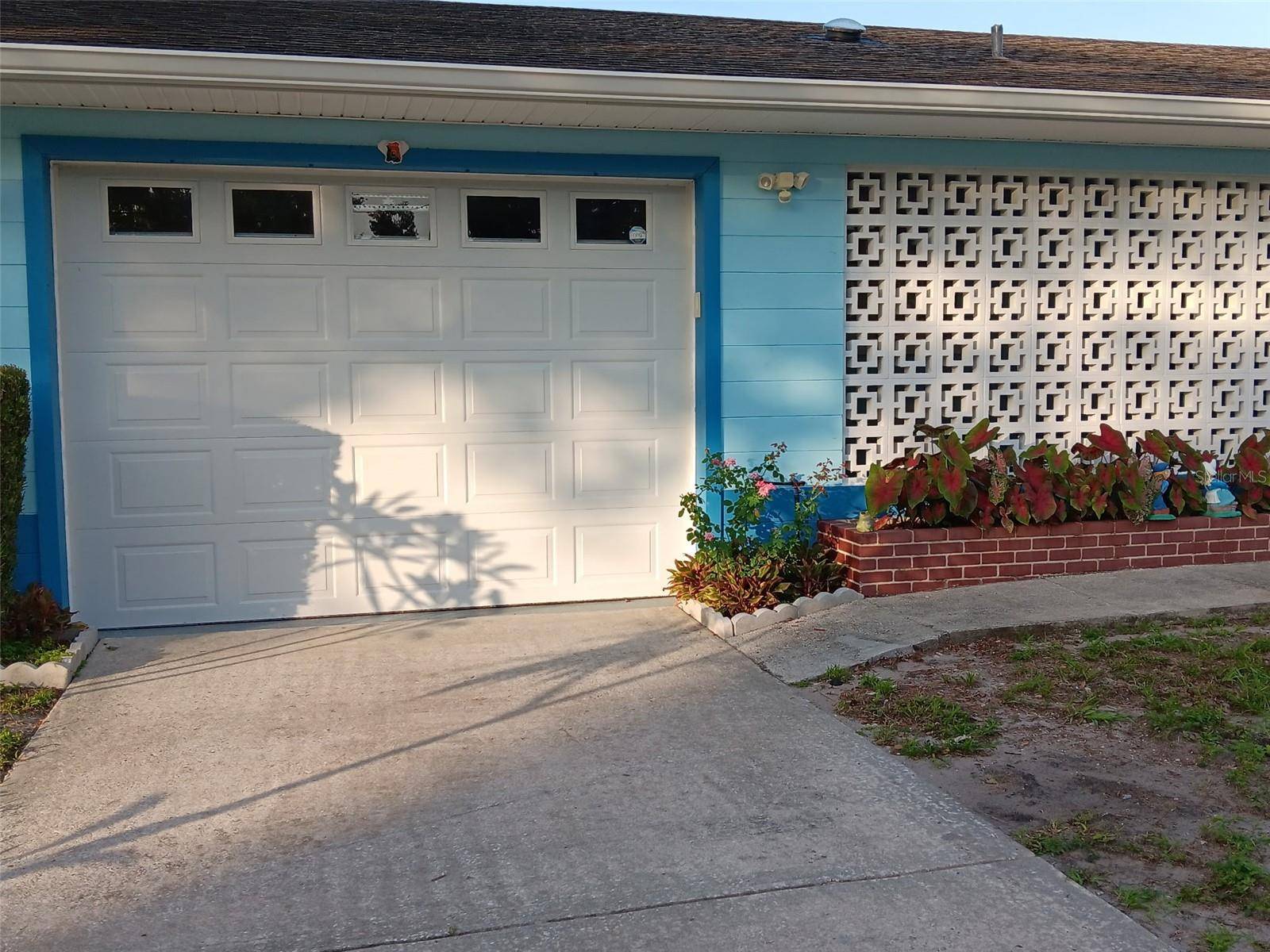 Lakeland, FL 33805,833 CHANNING RD