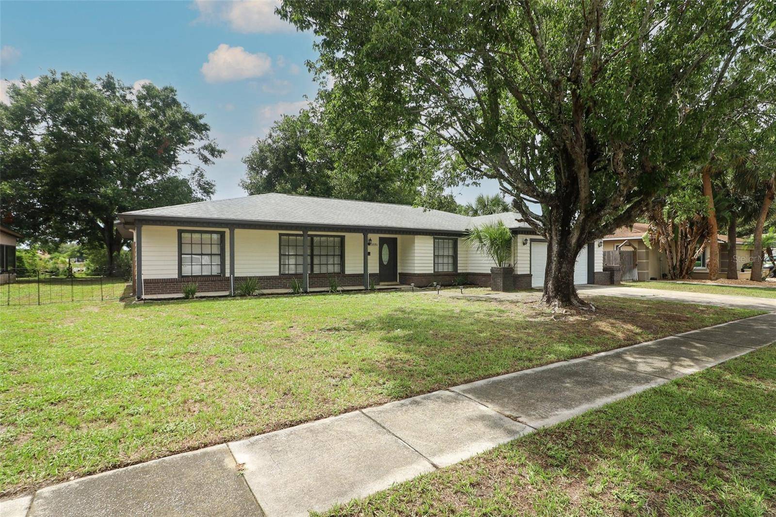 Orlando, FL 32817,9551 LAKE DOUGLAS PL