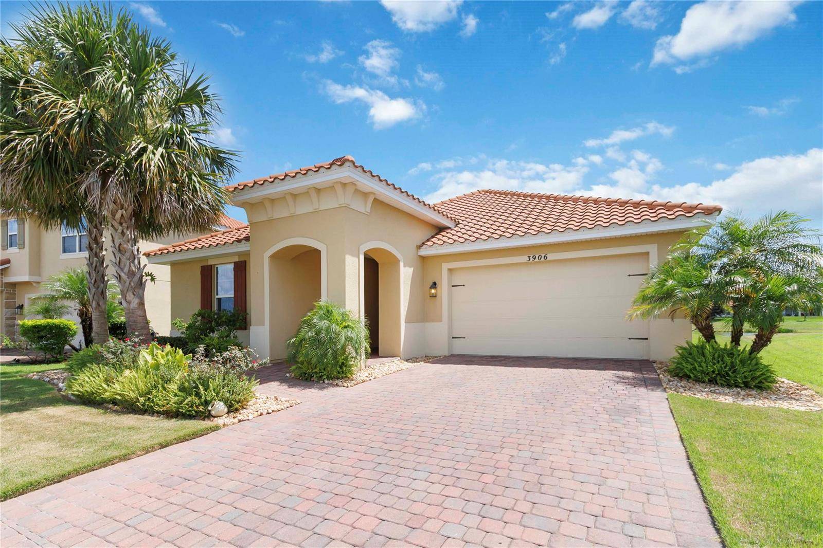 Kissimmee, FL 34746,3906 CARRICK BEND DR