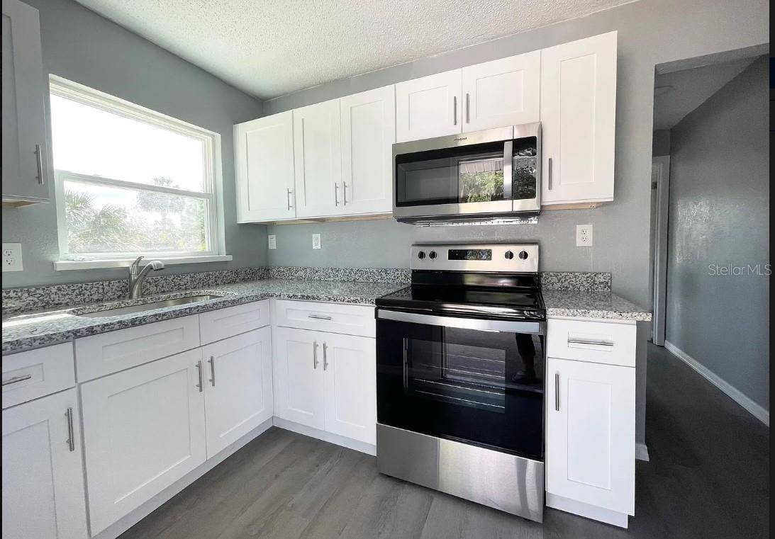 Apopka, FL 32703,3513 WALKER RD