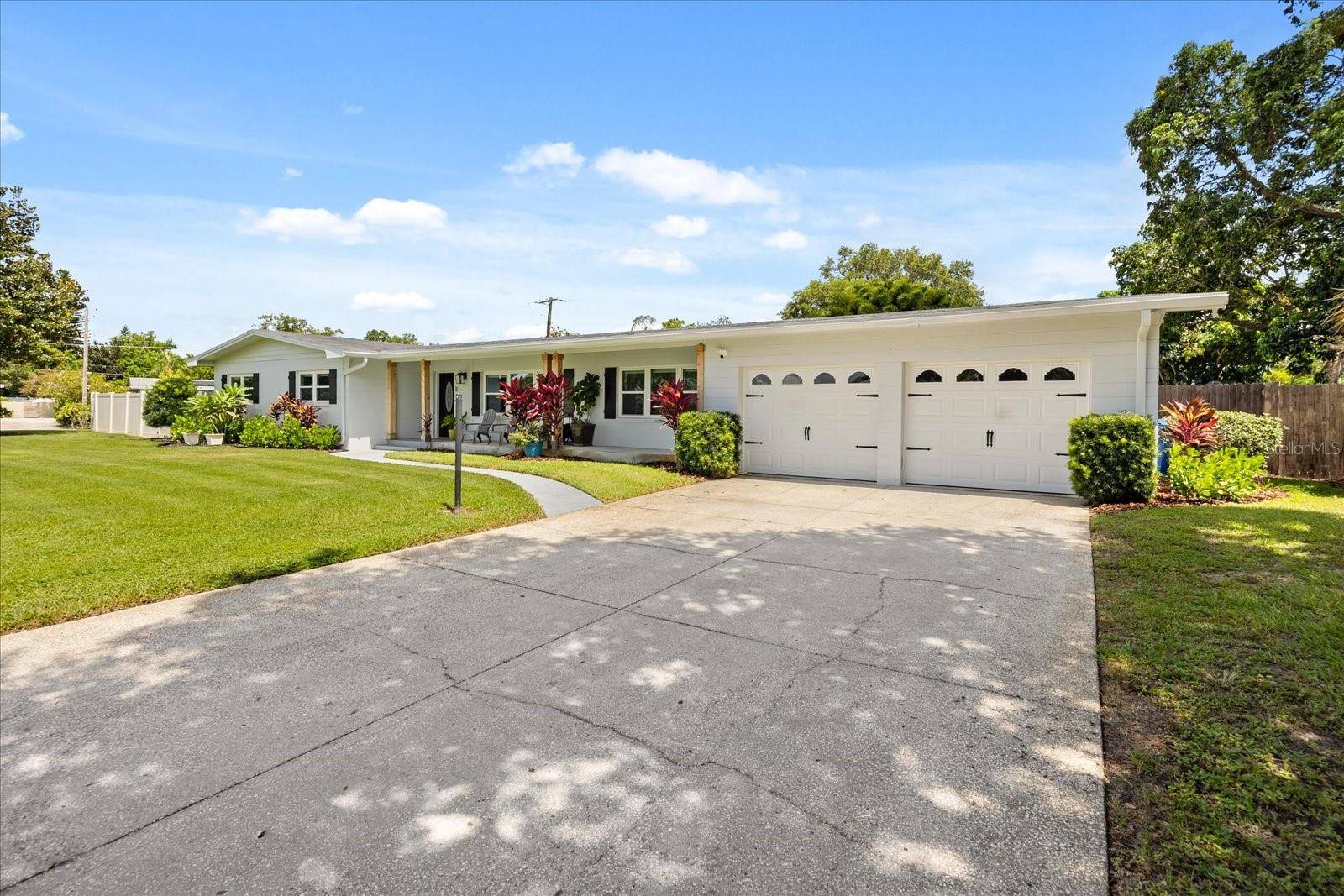 Winter Haven, FL 33881,1505 N LAKE MIRROR DR NW