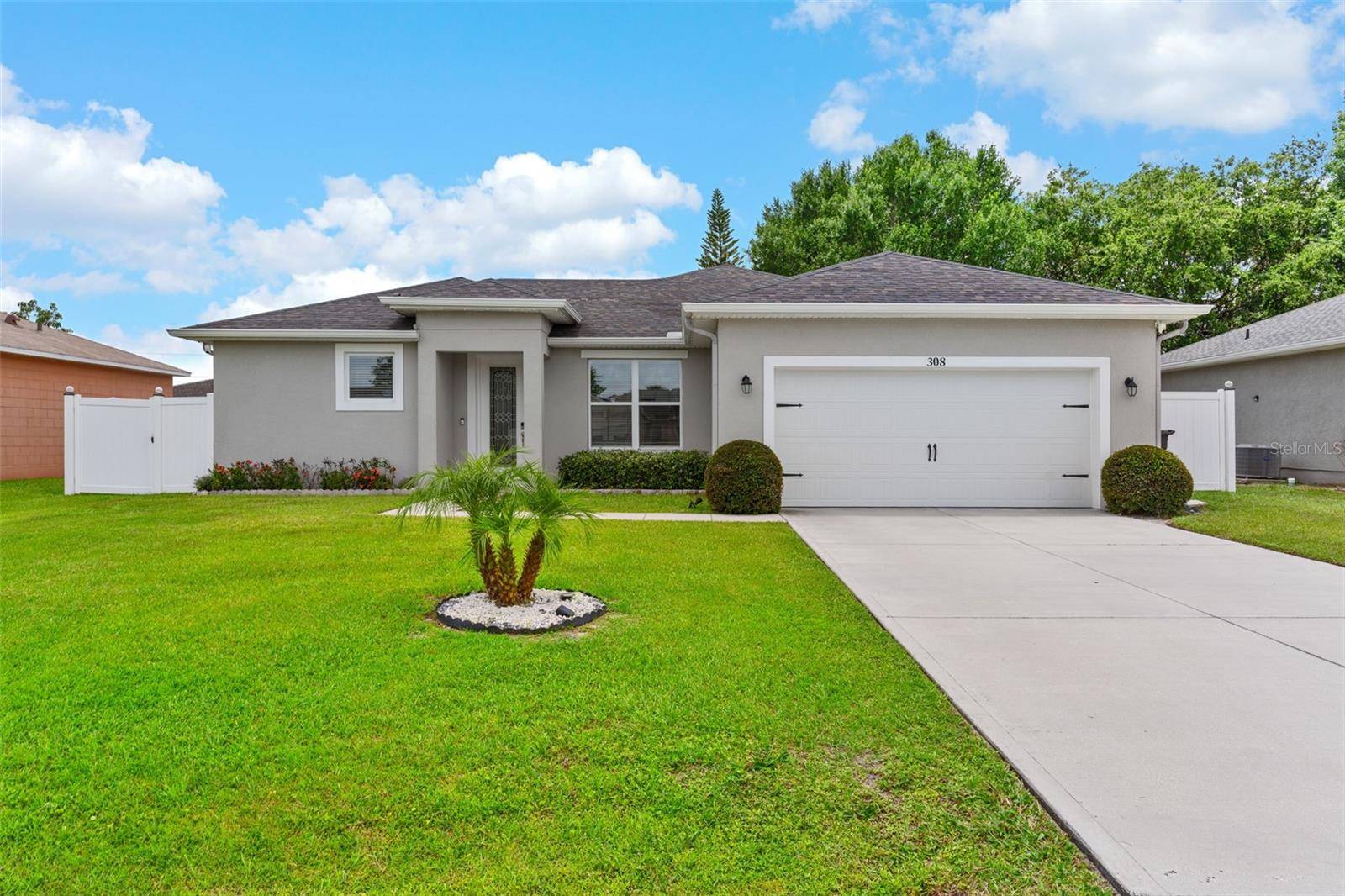 Poinciana, FL 34759,308 CLEARWATER LN