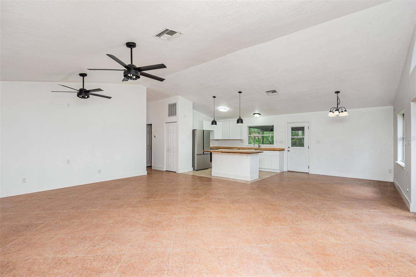 Geneva, FL 32732,4085 CYPRESS BEND
