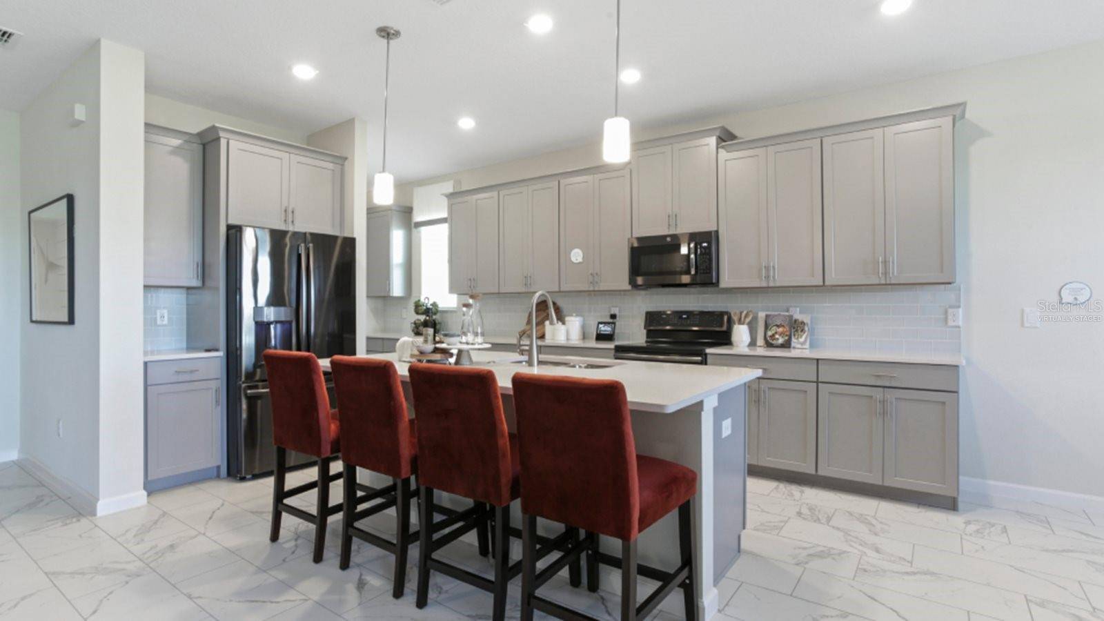 Apopka, FL 32703,2299 RIDER RAIN LN