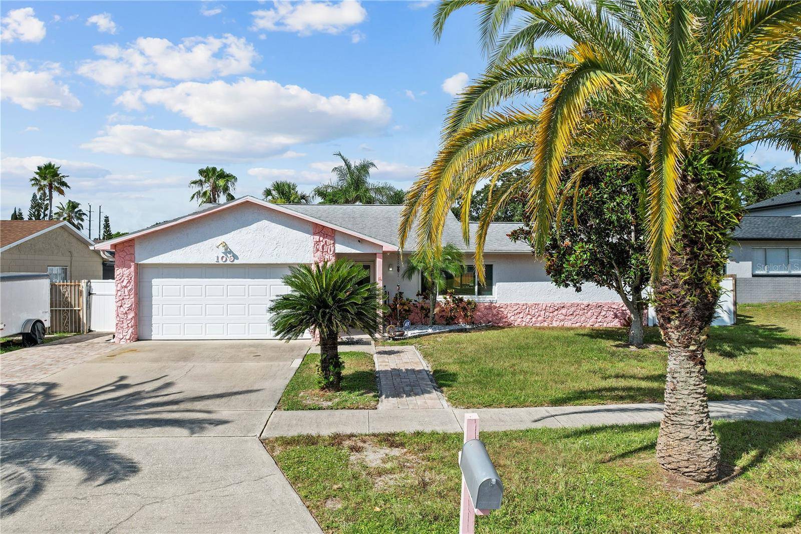 Sanford, FL 32773,109 WOODFIELD CT