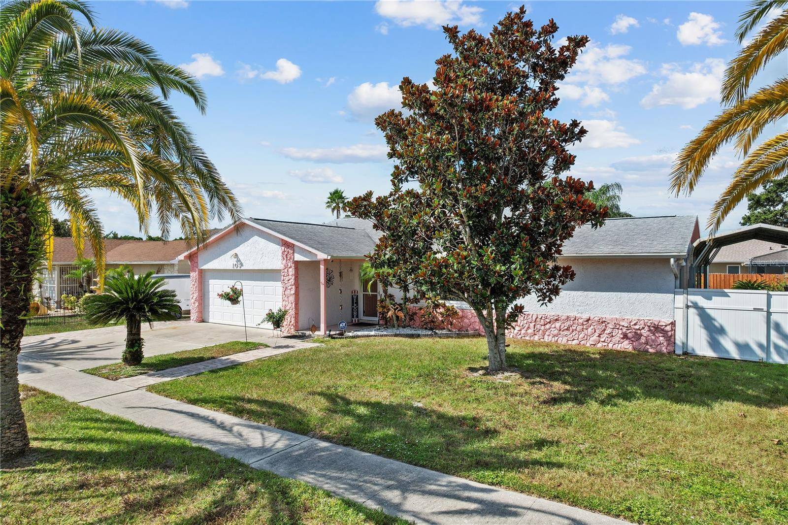 Sanford, FL 32773,109 WOODFIELD CT