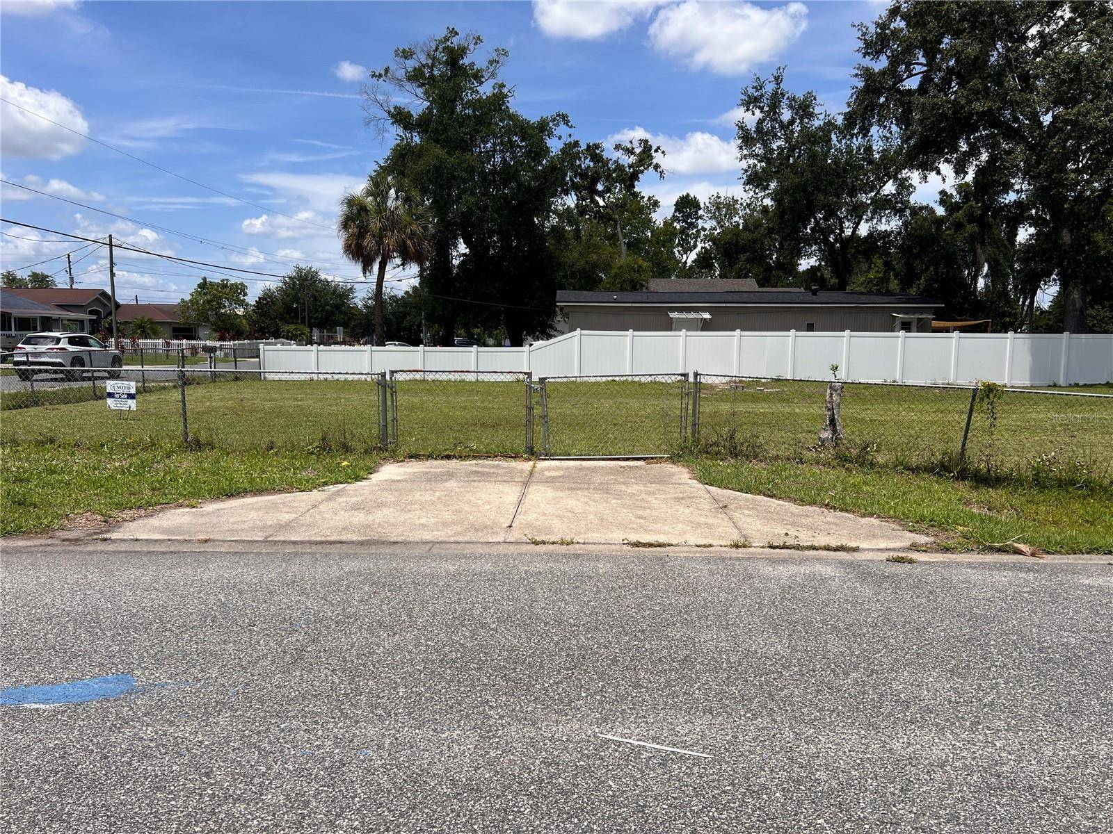 Orlando, FL 32824,3RD ST