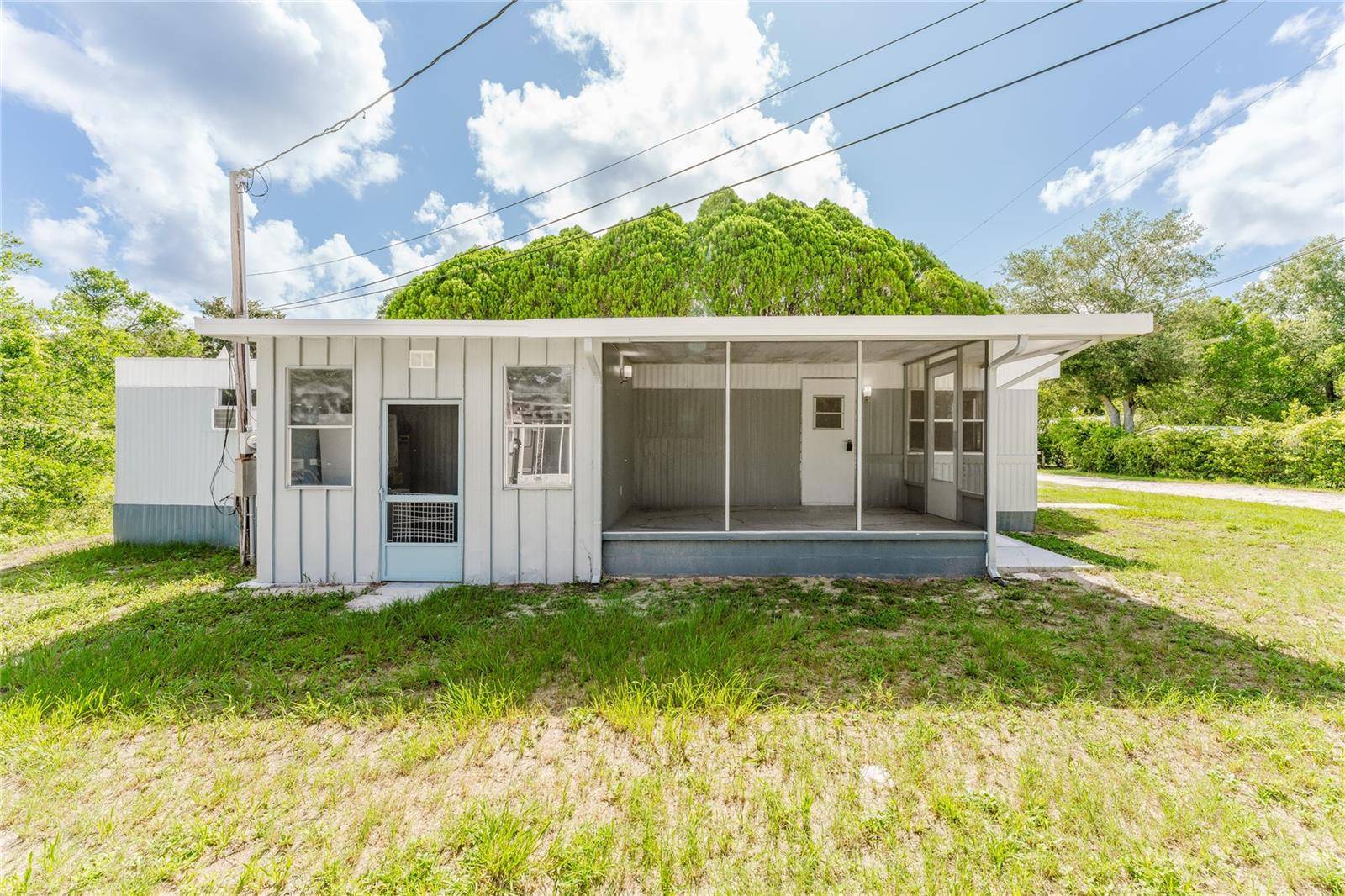 Ocklawaha, FL 32179,18579 SE 26TH ST