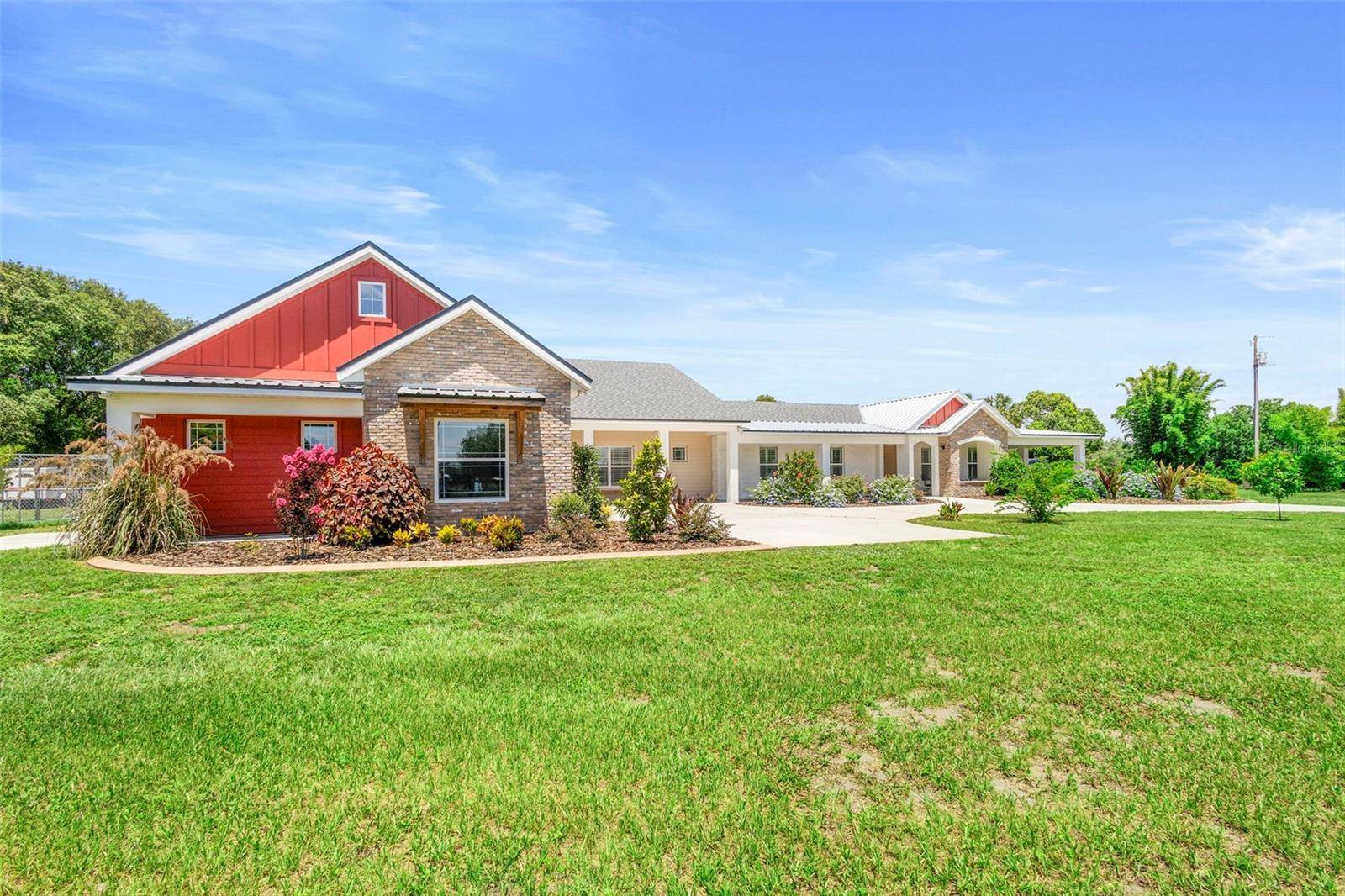 Geneva, FL 32732,700 OLD GENEVA RD
