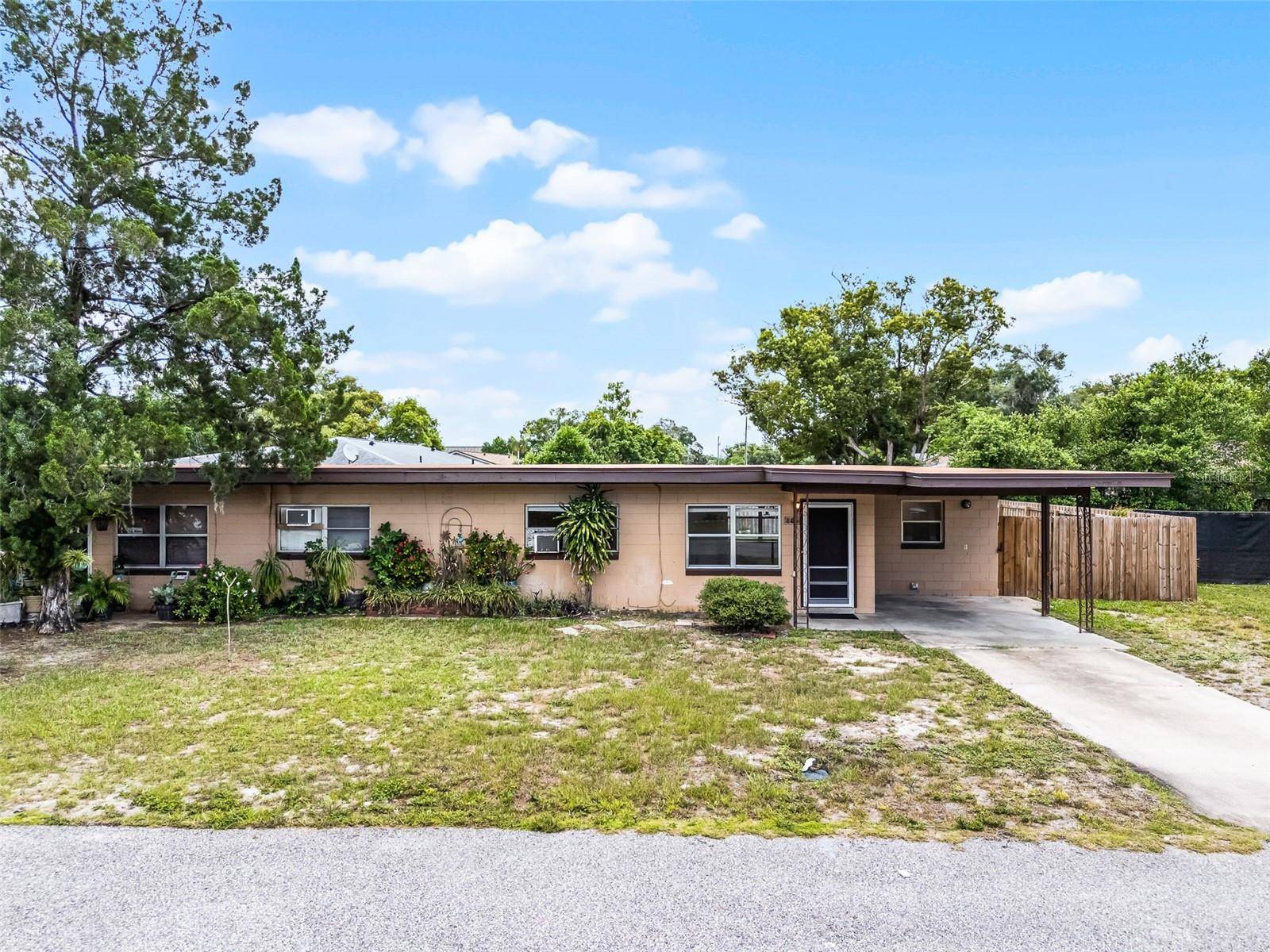 Longwood, FL 32750,604 MAINE CT
