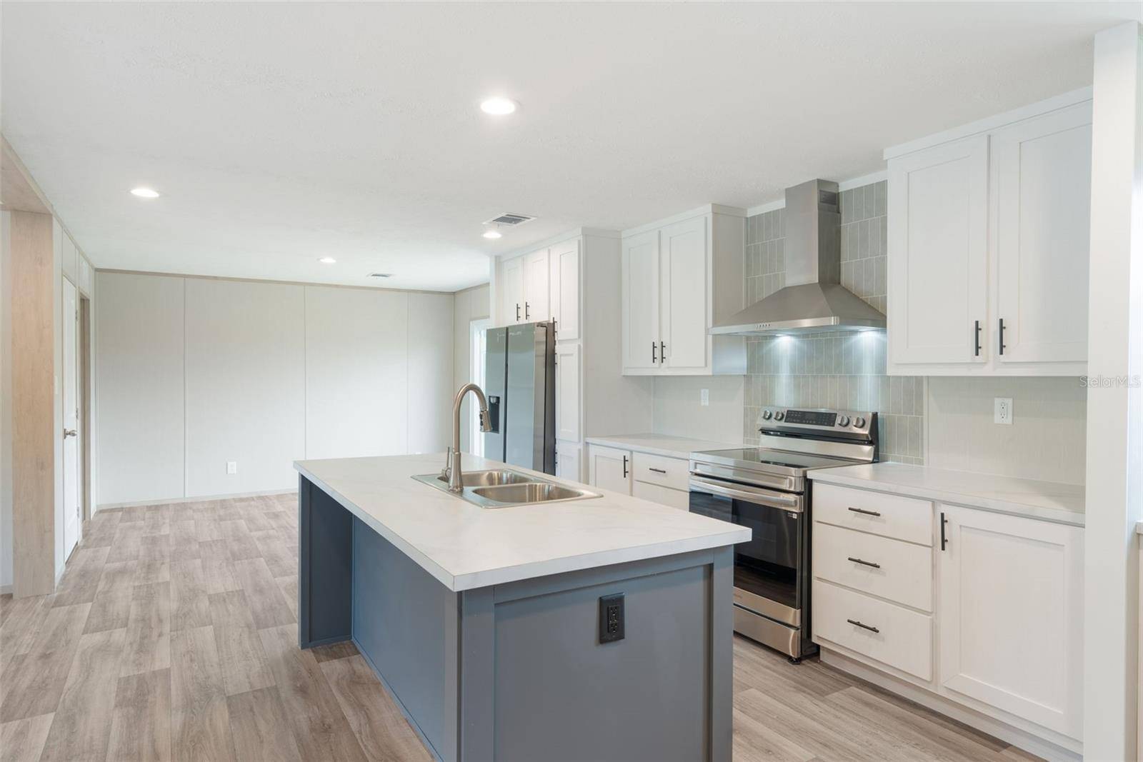 Fruitland Park, FL 34731,4720 OAK ST