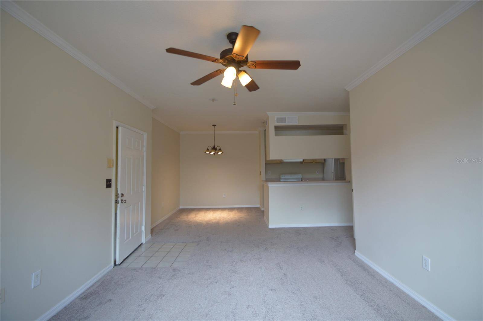 Tampa, FL 33624,5616 PINNACLE HEIGHTS CIR #308
