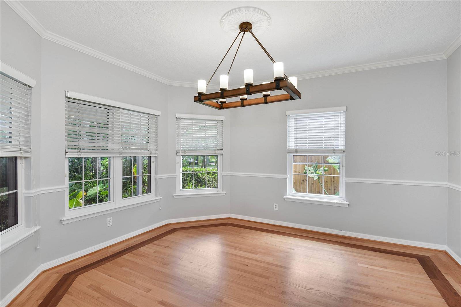 Winter Park, FL 32789,1580 OAKHURST AVE