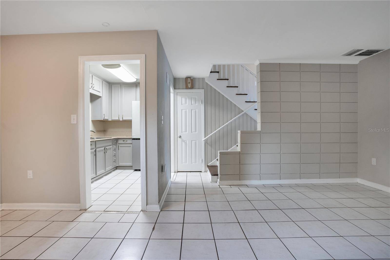Eustis, FL 32726,1630 LAKEVIEW CT