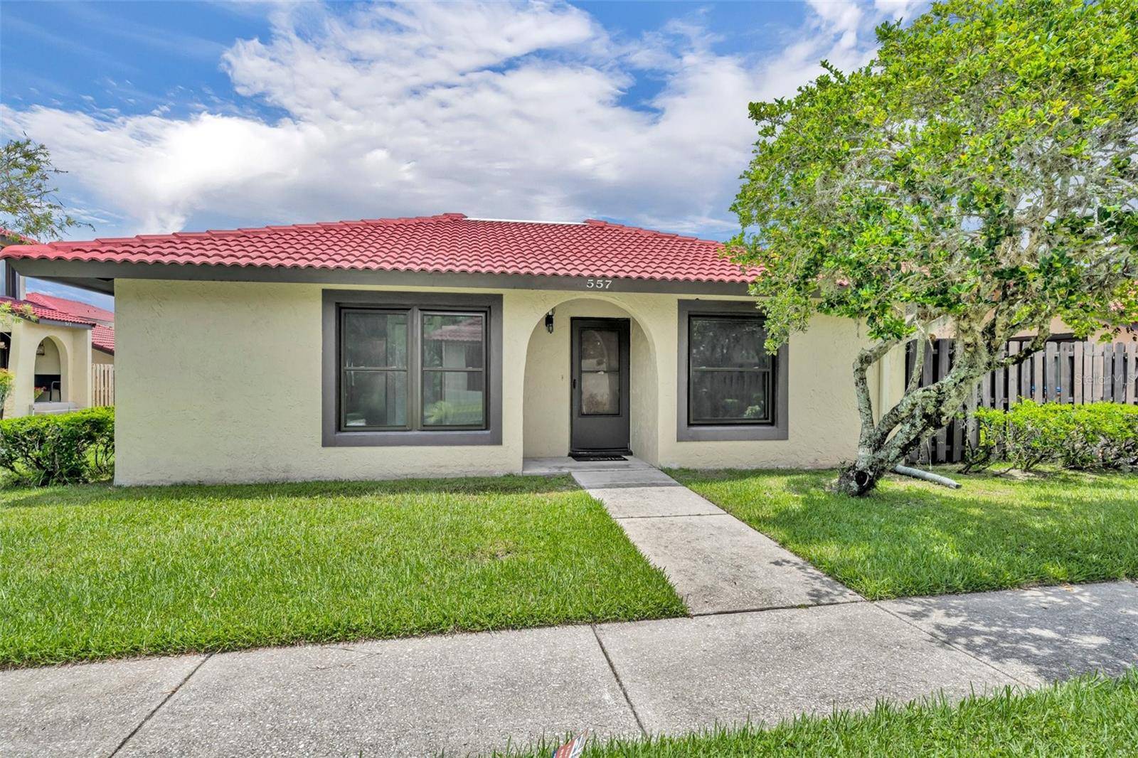 Kissimmee, FL 34758,557 HUNTER CIR