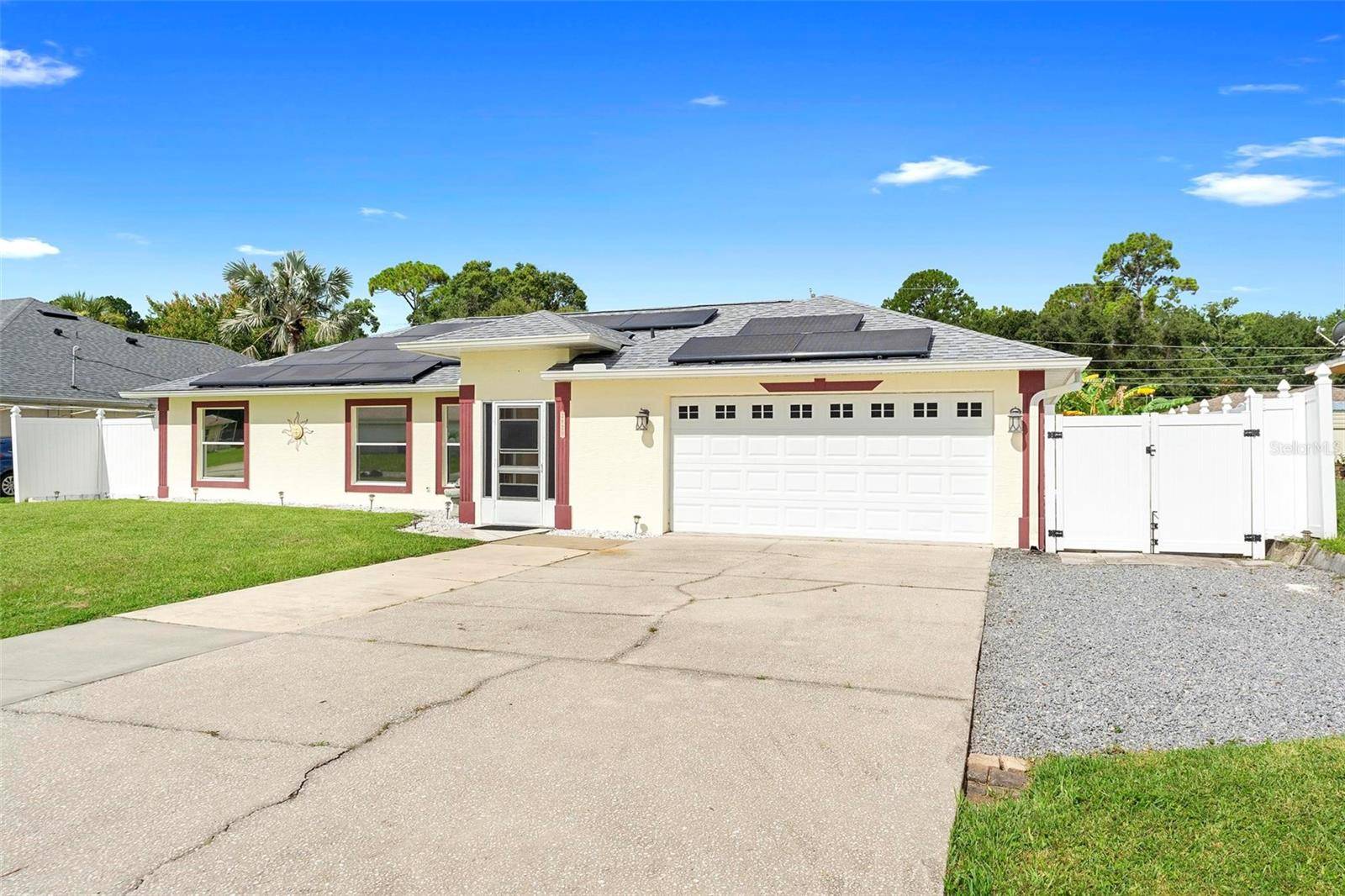 Edgewater, FL 32141,2820 TAMARIND DR
