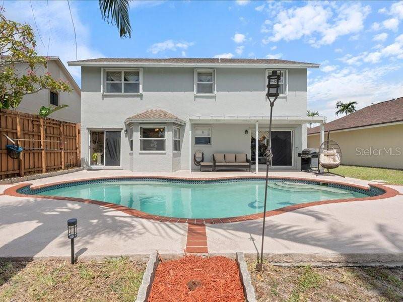 Pembroke Pines, FL 33025,961 SW 98TH AVE