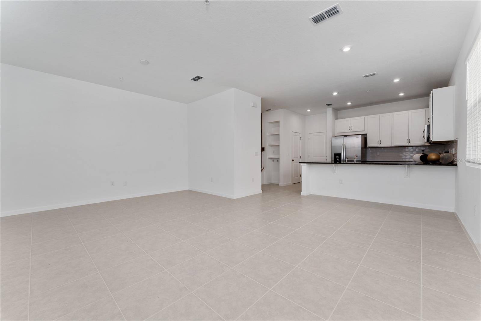 Orlando, FL 32832,9839 WALKWAY DR